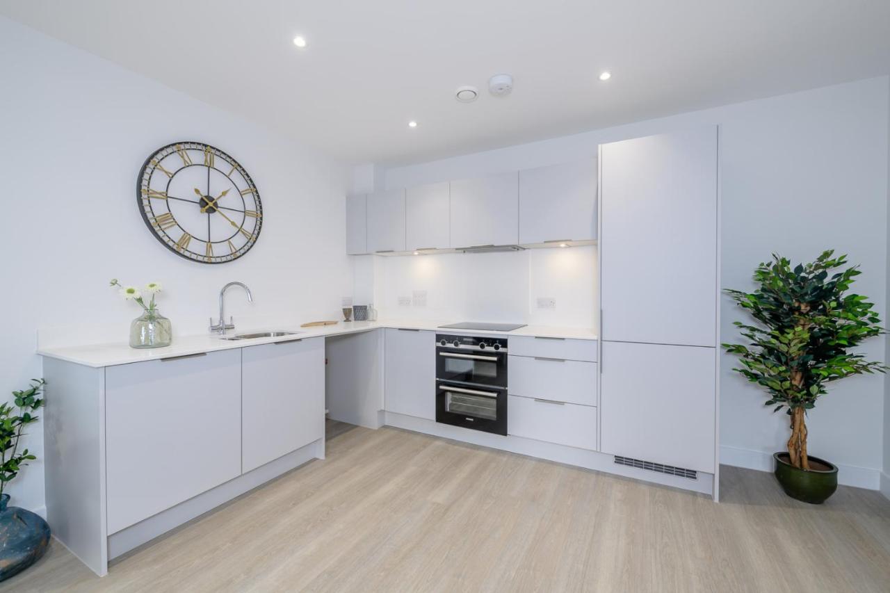 5 Middlecombe - Luxury Apartment At Byron Woolacombe, Only 4 Minute Walk To Woolacombe Beach! Exterior photo